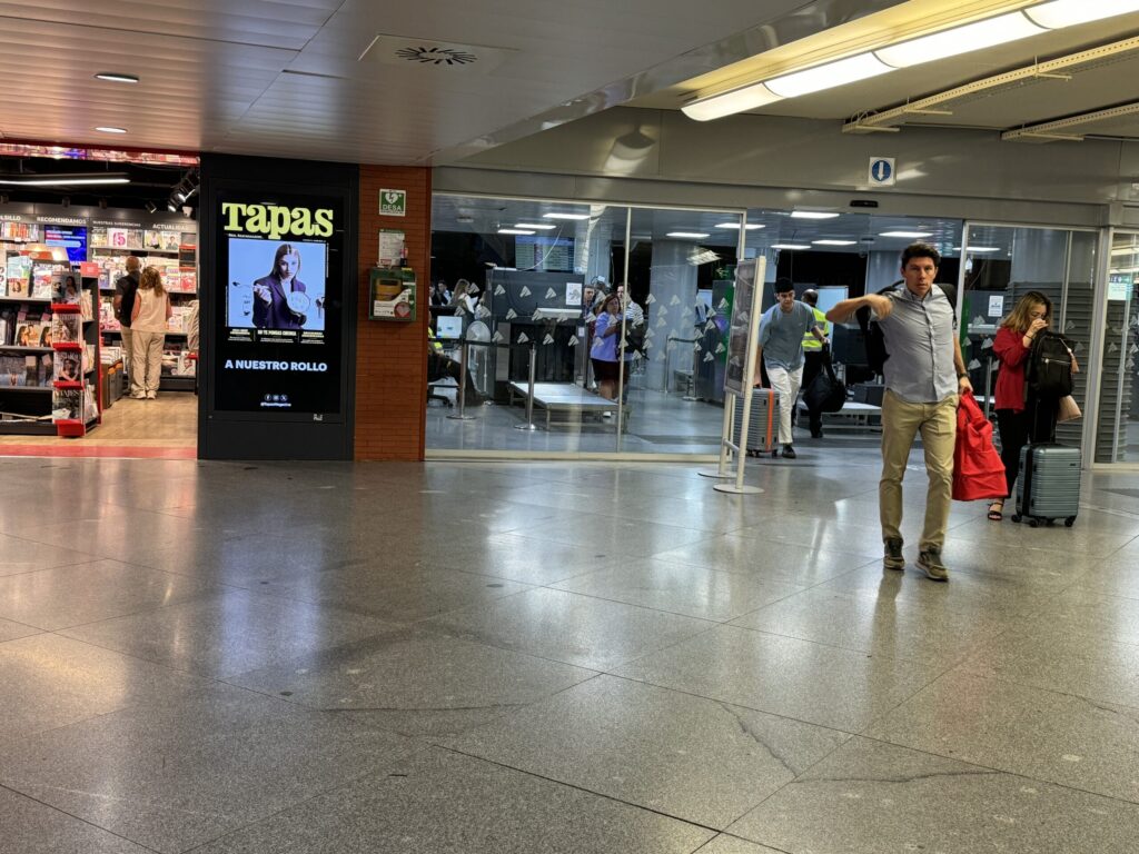 マドリードアトーチャ駅のセキュリティ検査