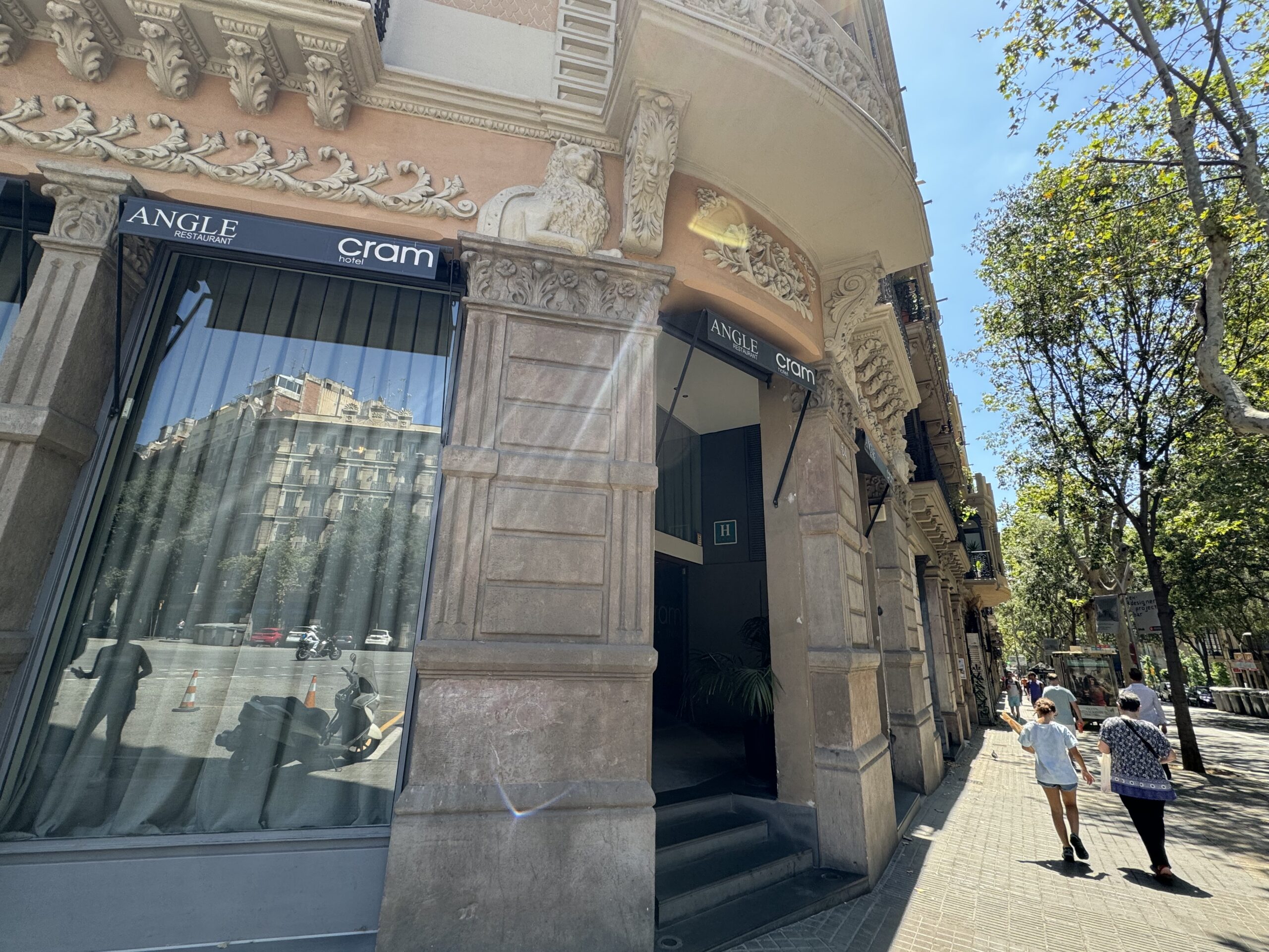 バルセロナのレストランAngle