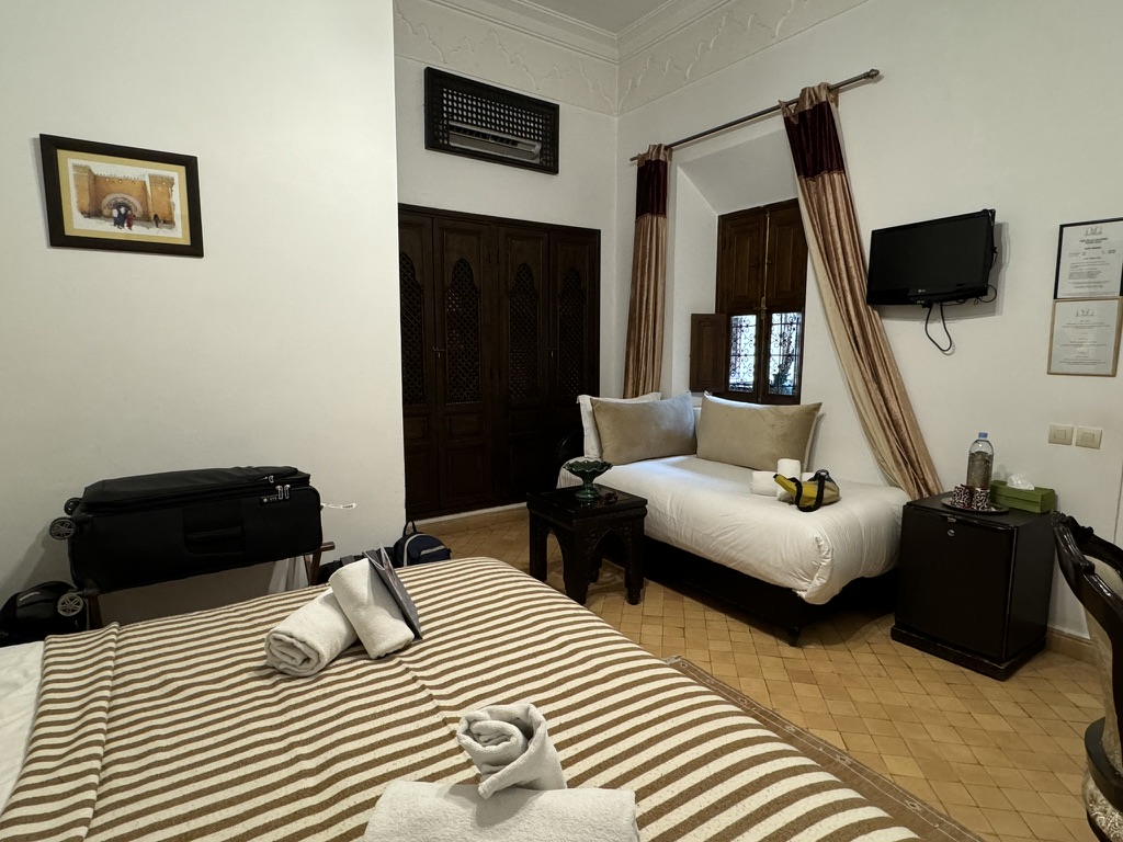 リヤドの部屋の様子