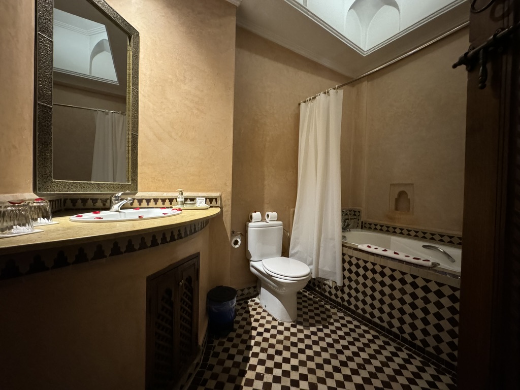 リヤドの部屋のバスルーム